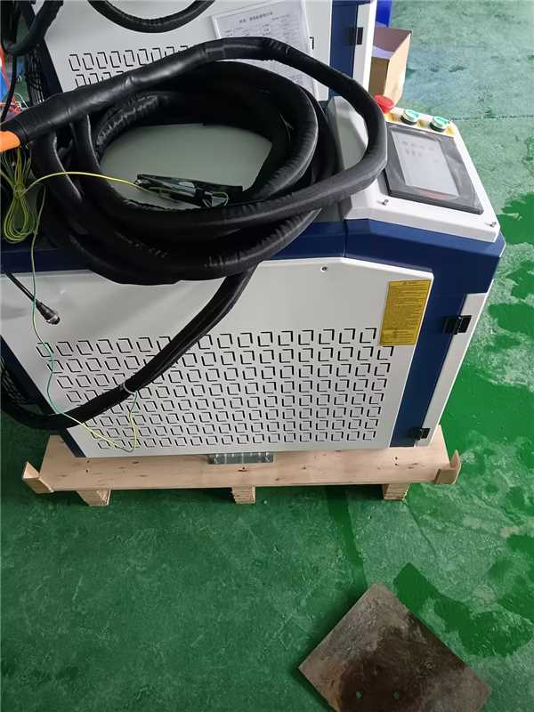 Fiber Laser Welding Machine 1500W - El Tipi 3'ü 1 Arada Lazer