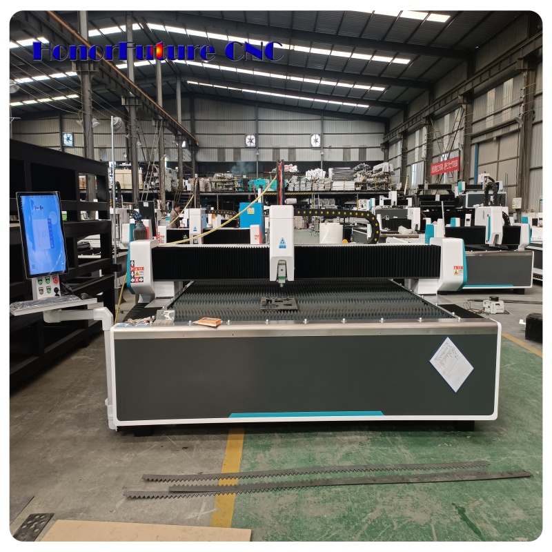 2026 Yeni Özelleştirilmiş 3015 - Fiber Laser Cutter 1500W Metal incelemesi ve fiyatı